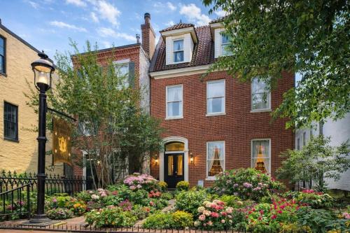 Rachael's Dowry Bed and Breakfast in Baltimore, USA