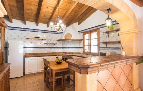 keuken, Tiraset in Llubi