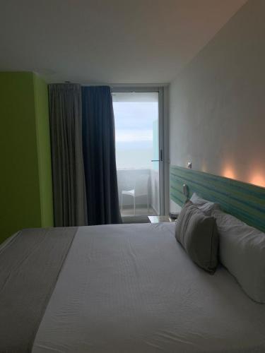 1 queen bed