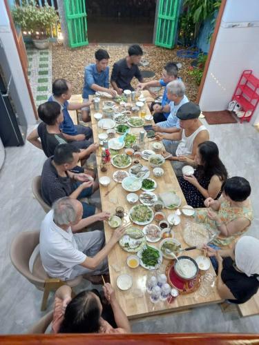 Con Cua Biển Homestay (Con Cua Bien Homestay) in Phu Tho (Phu Tho)