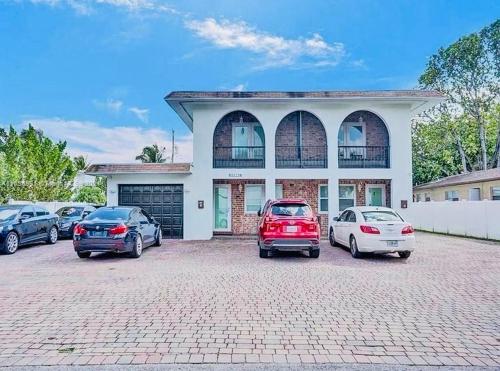 House FLL airport in Fort Lauderdale (FL)