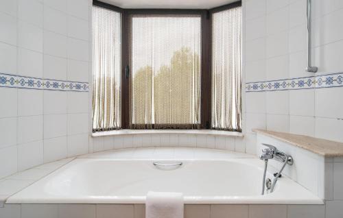 Badkamer, Tiraset in Llubi