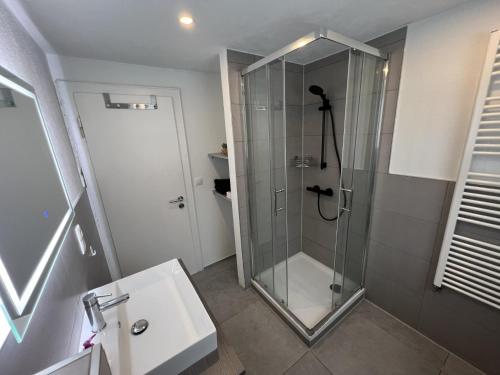 Shower, Allgau Oase - Zentrale Ferienwohnung in Immenstadt in Immenstadt im Allgau