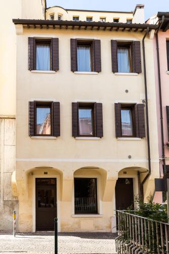 Exterior view of Castelmenardo39