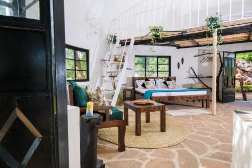 Aam Altair - The Domestead in Tsavo Kelet Nemzeti Park