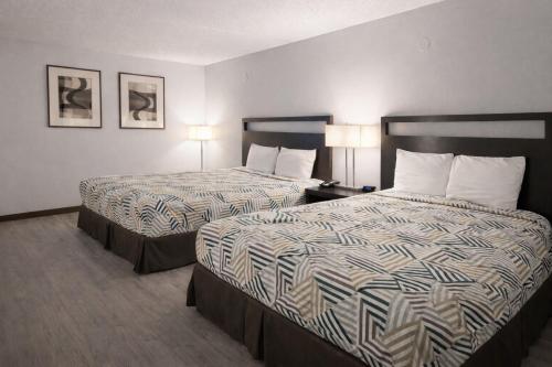 Motel 6-Sherman TX - image 11