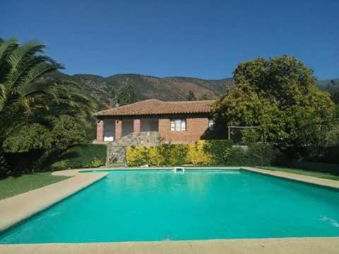 Casa de campo con Piscina Olmue Qda Alvarado in Quebrada De Alvarado
