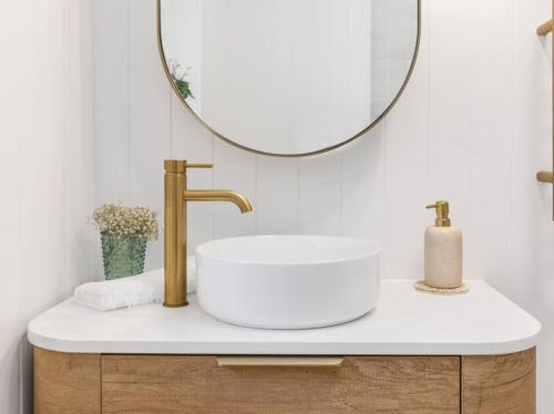 Luxury Studio in Potts Point Quiet and Central - image 2