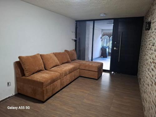 Casa 3 recs, 7 camas, Cerca Mercado Libre in Tultitlán