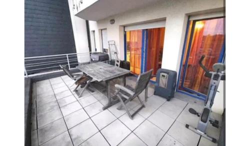 Private studio with balcony Mondorf-les-Bains in 몬도르프 레 뱅