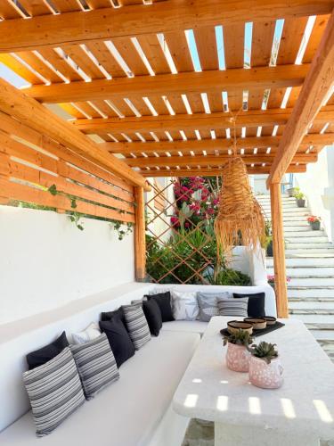 Cavo Ventus Apartments - Agios Prokopios Beach