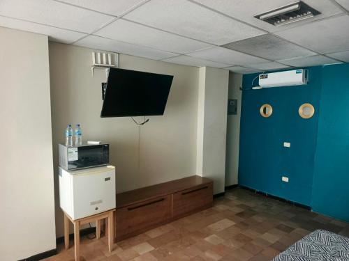 OCEANIk SUITES & HOTEL – Guayaquil, NY