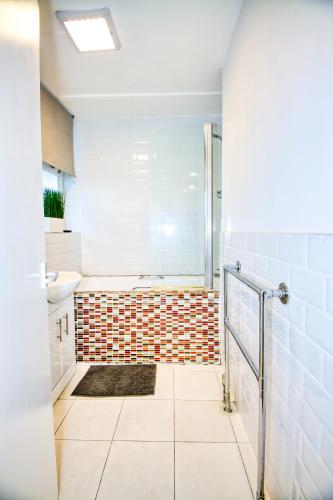 Moyle House - image 3