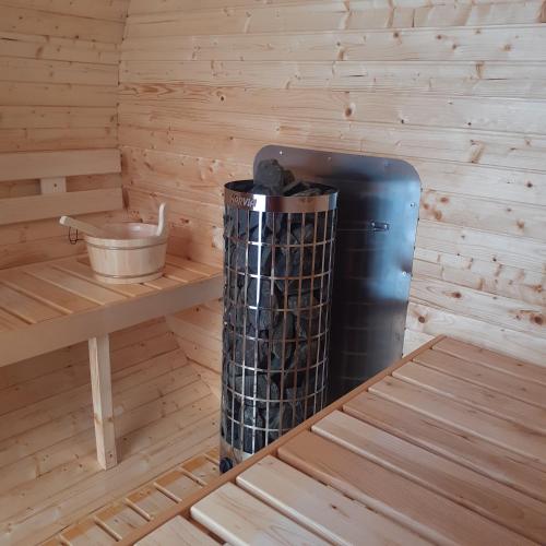 Domek Na Wsi - sauna i kominek in Радзимін