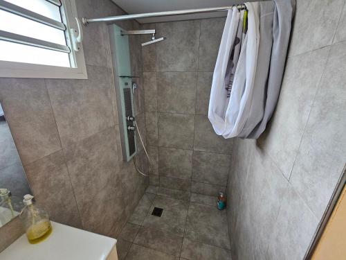 Contain'House Paradise in Les Abymes