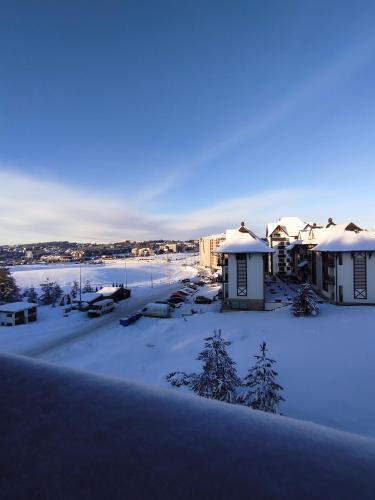 Apartman NiT