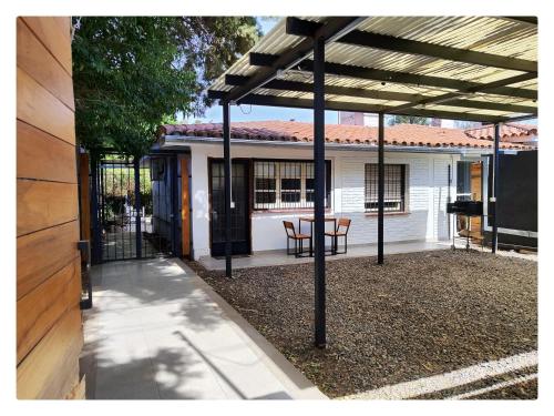 Exterior view, CASA TRANSFORMER in Arguello