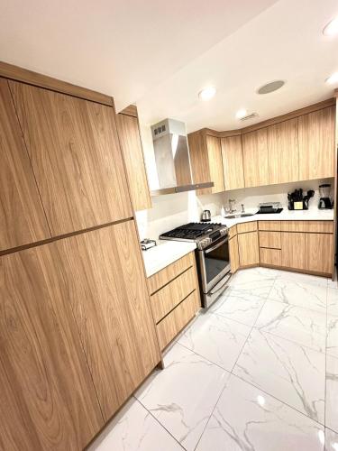 Luxury escape near New York City in Weehawken (New Jersey)
