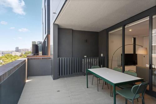 Zetland Nook - Simple Living near Dining & Transport - image 10