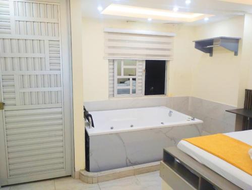 Karstais baseins, Hotel Magistral Suiter in Quibdo