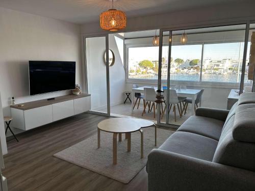 Appartement climatisé avec parking, vue port - Le Grau-du-Roi - FR-1-250-326 - Location saisonnière - Le Grau-du-Roi