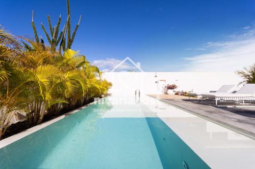 Villa Esperanza Costa Adeje, by Nivariahost