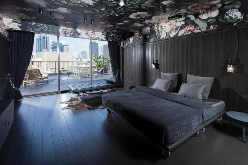 Suite, deluxe