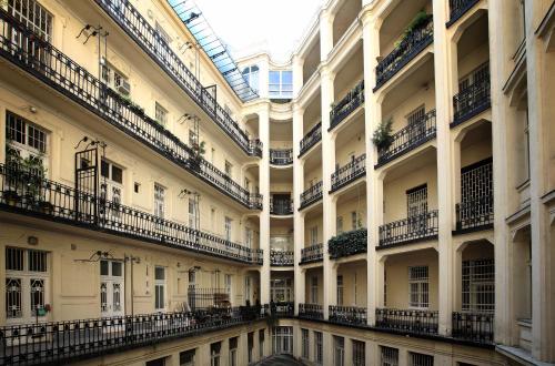 Gateway Budapest Centrum - image 13