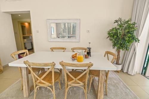 Private Beachfront in JBR sleeps up to 7 - image 8
