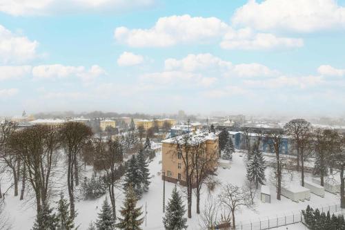 Unique One Bedroom Apartment with Balcony in Rzeszów by Noclegi Renters - image 4