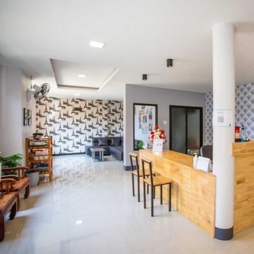 Lobby, Nakarin Hotel in Amnat Charoen