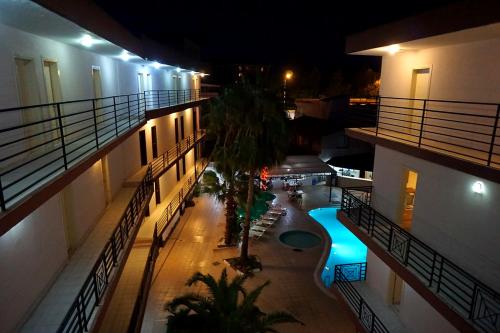 Балкон, Aybel İnn Hotel (Aybel Inn Hotel) in Gazipasa