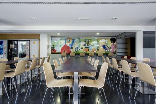 Pub/Lounge, Residencia Universitaria Resa Roberto de Nobili in Sant Cugat del Valles