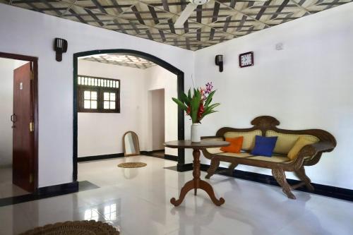 Little Villa - image 3