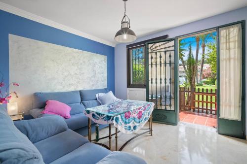 Unique 2 Br Apart in Golden Mile✺ Pool ✺ Parking