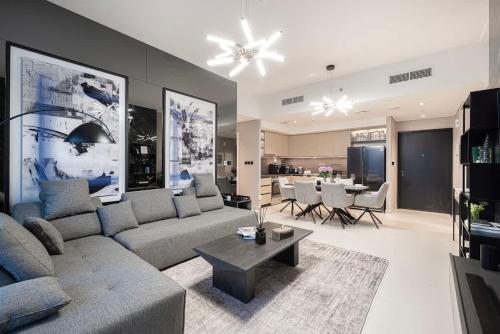 Luxury 4BR Burj Khalifa View Dubai Mall, Дубай (фото 5)