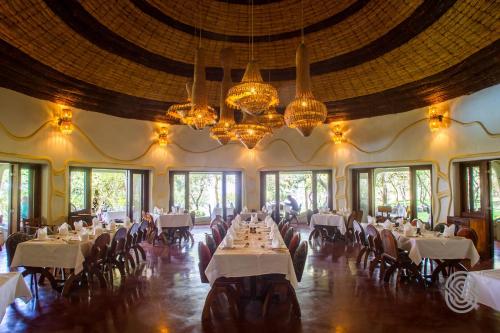 Restaurant, Lake Manyara Serena Safari Lodge in Mto Wa Mbu