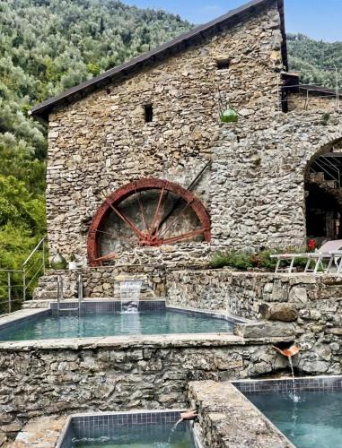 Viesnīcas āriene, Old Mill in Castel Vittorio