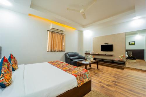 room detail thumbnail 0