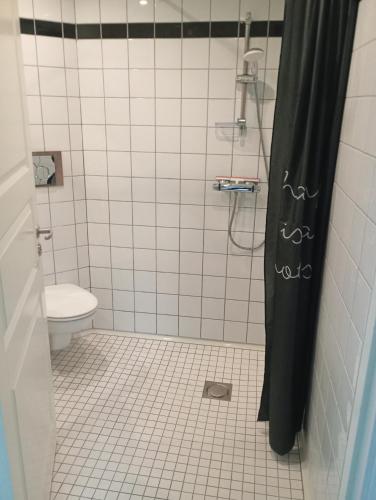 Well-appointed bathrooms