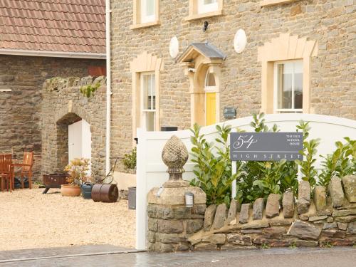 The Old School House — other in 54 High Street, Bristol United Kingdom, BS30 9TL