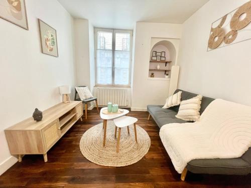Cocon au Cœur de Ville avec Cour - Poitiers Centre - Location saisonnière - Poitiers