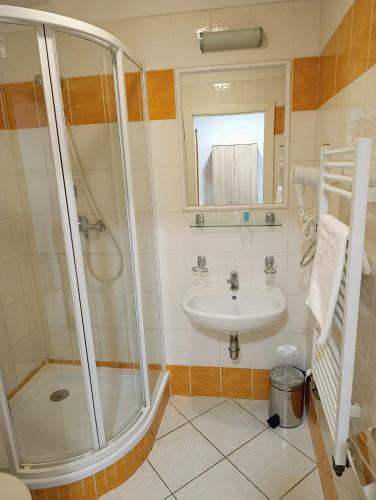 Hotel 28 - image 8
