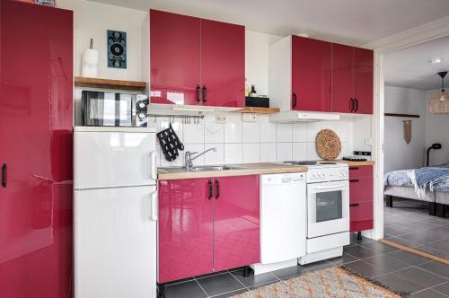 Kitchen, Stendala Gard in Skraddarod