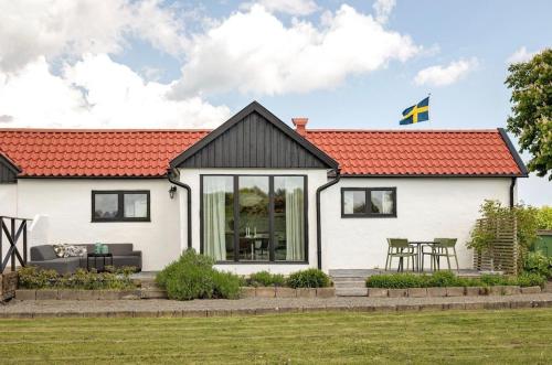 Exterior view, Stendala Gard in Skraddarod