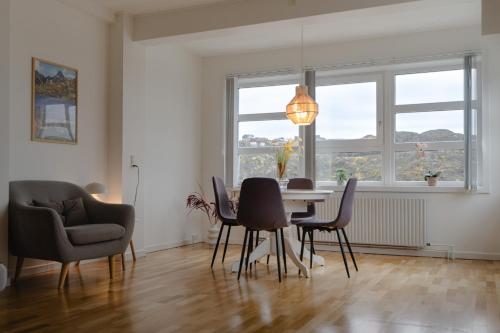 Delt lounge/TV-område, Sallinnguit in Sisimiut