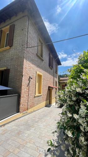 Bologna Secret Garden Free Parking 5 Min to Center 3