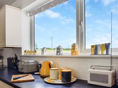 virtuve, Trelawney Bungalow in Linkinhorne