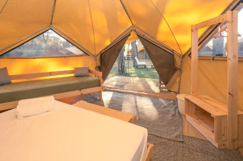 El Glamp Internacional Palamos in Palamos