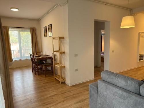 Style Apartments Timisoara Lipatti15 with Parking Option - image 5
